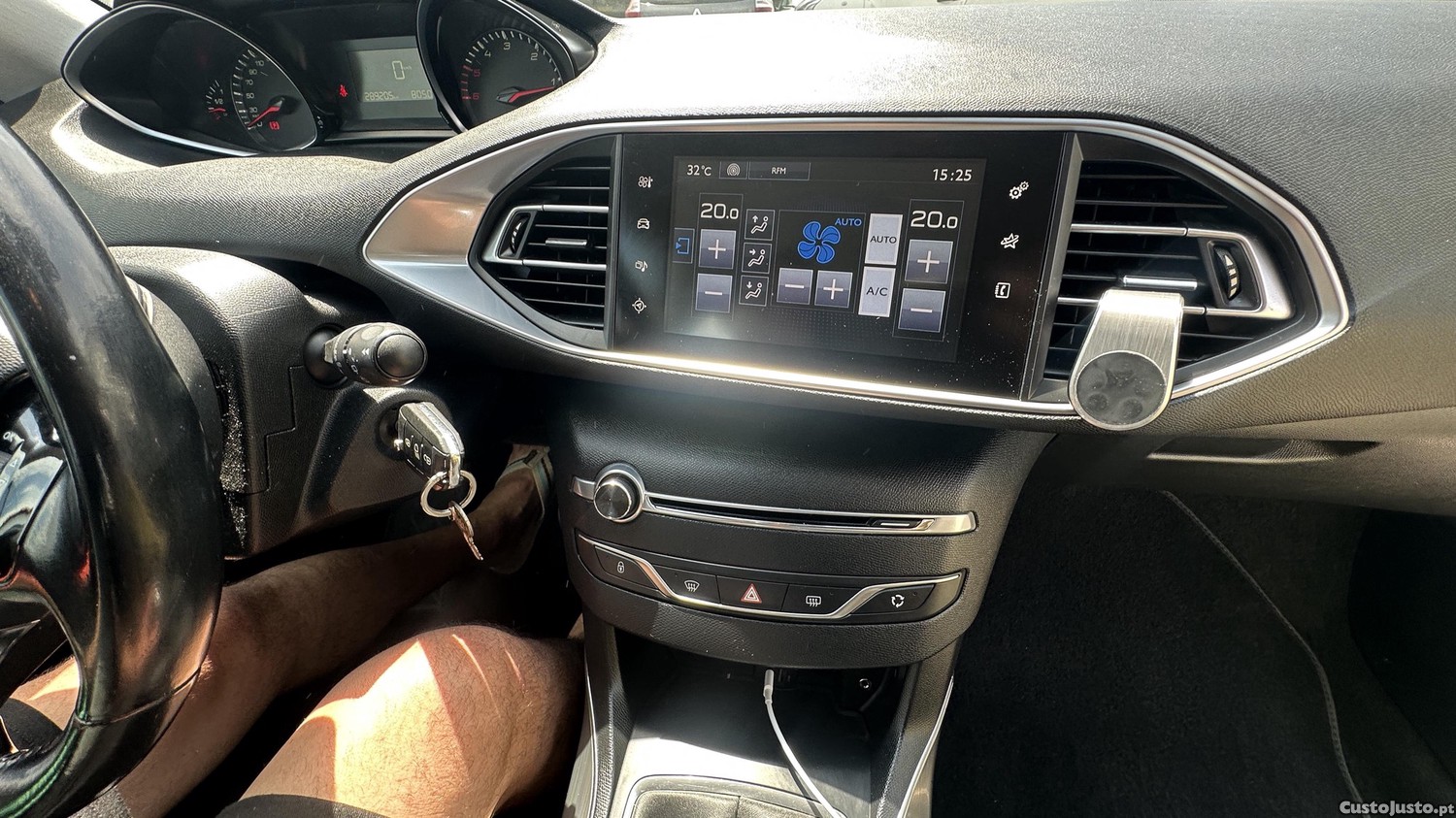 Peugeot 308 II 1.6 Bluehdi 120cv — fotografia 6