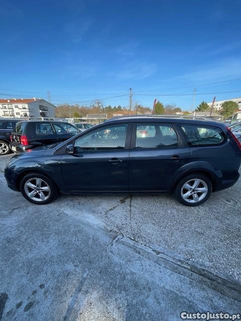 Ford Focus 1.6 TDCi S - 09 foto 4