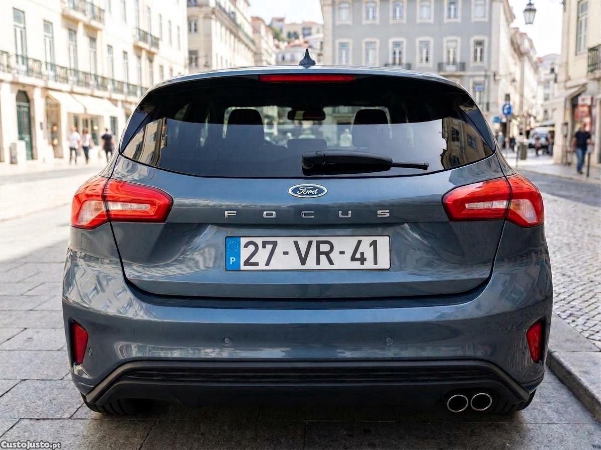 Ford Focus 1.5 TDCI ST-LINE AUTO - 18 foto 5