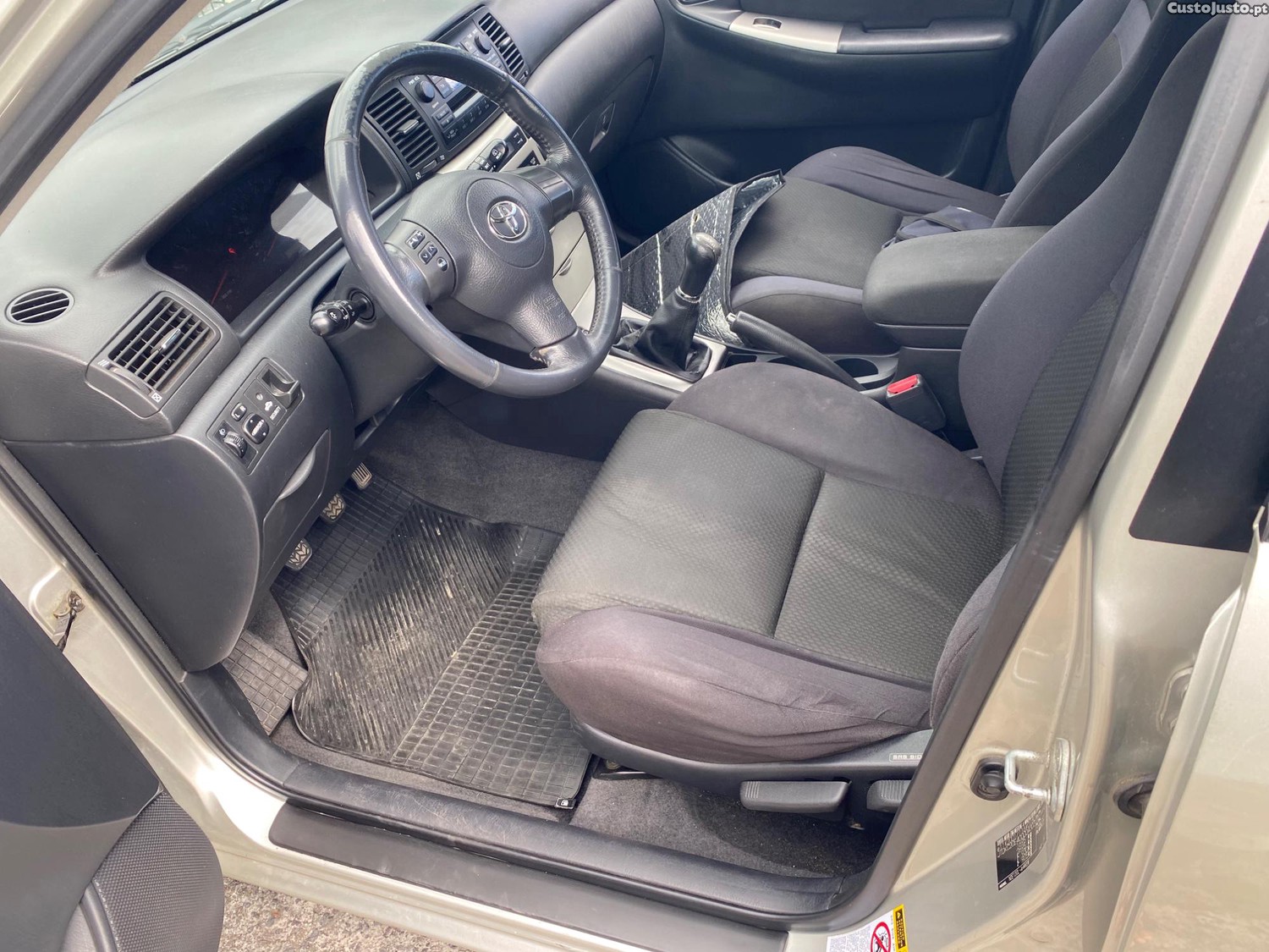 Toyota Corolla (Corolla) — photo 3