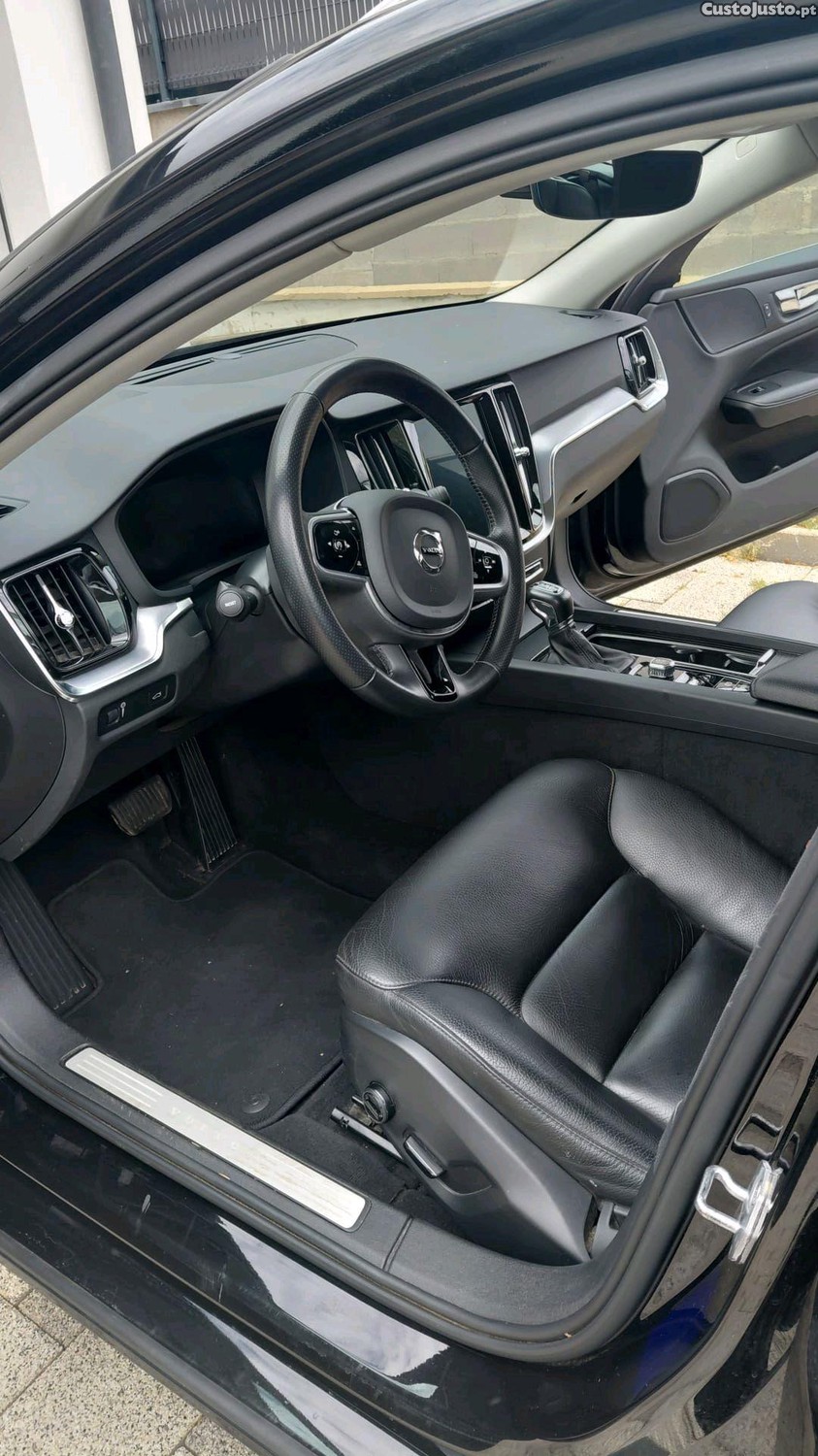Volvo V60 D4 — fotografia 6