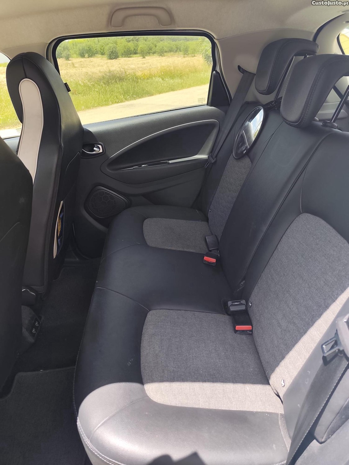 Renault Zoe Exclusive 50 — fotografia 5