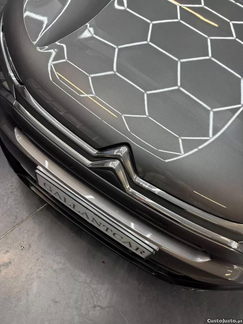 Citroën C4 1.2 puretech shine — fotografia 15