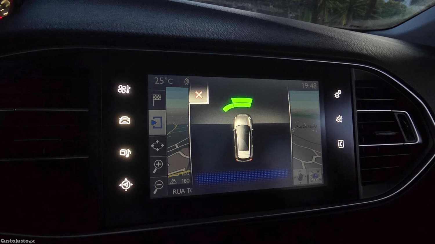 Peugeot 308 SW 1.6 BlueHDI 120 CV — photo 4