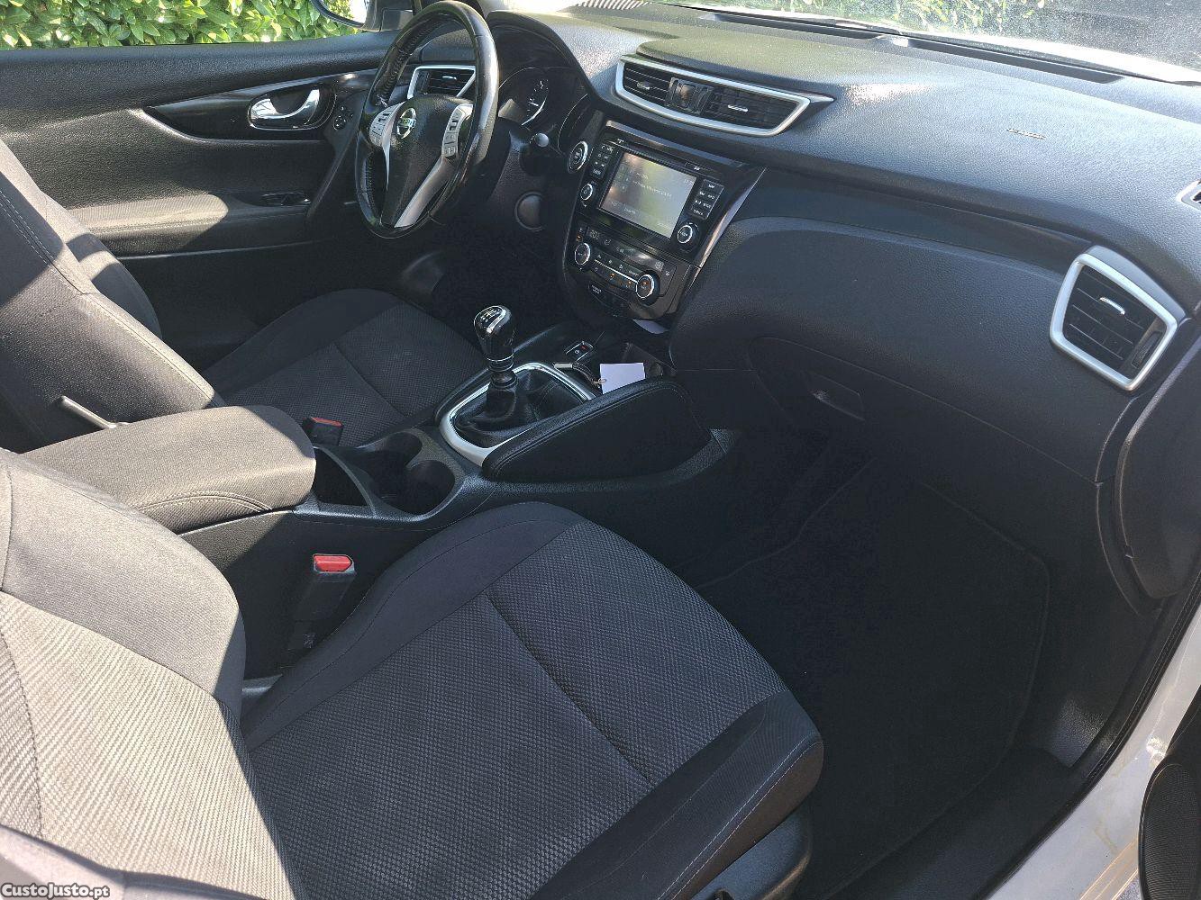 Nissan Qashqai Tecna sport 18 — fotografia 3