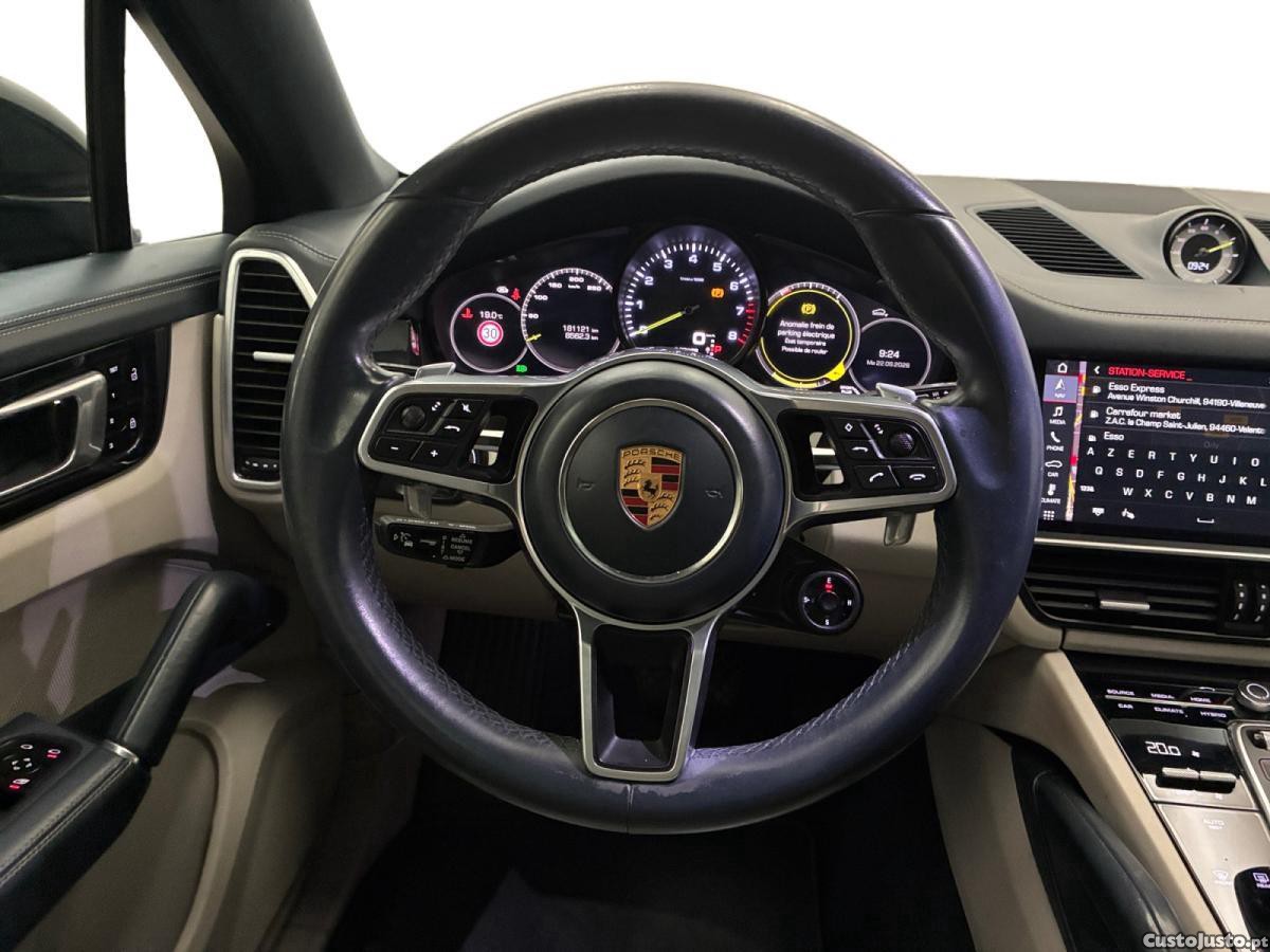 Porsche Cayenne Coupé E-Hybrid Tiptronic - 20 foto 5