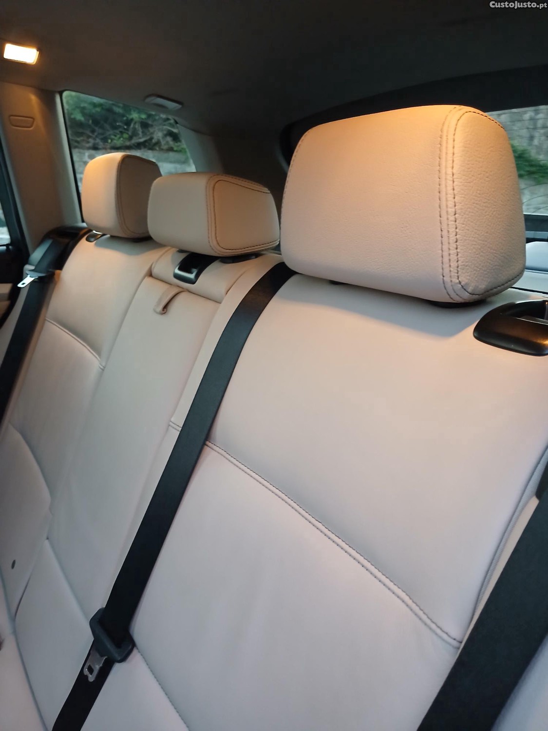 BMW X3 Xdrive20d — photo 4