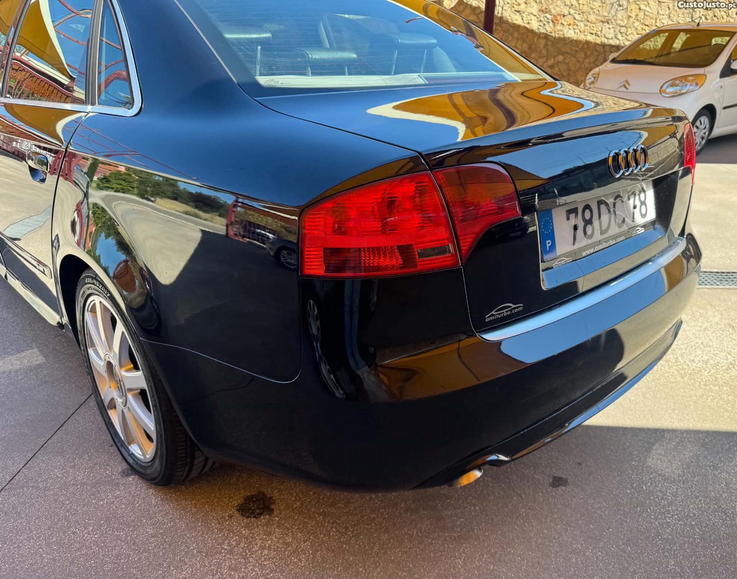 Audi A4 2.0 TDI S-Line — photo 5