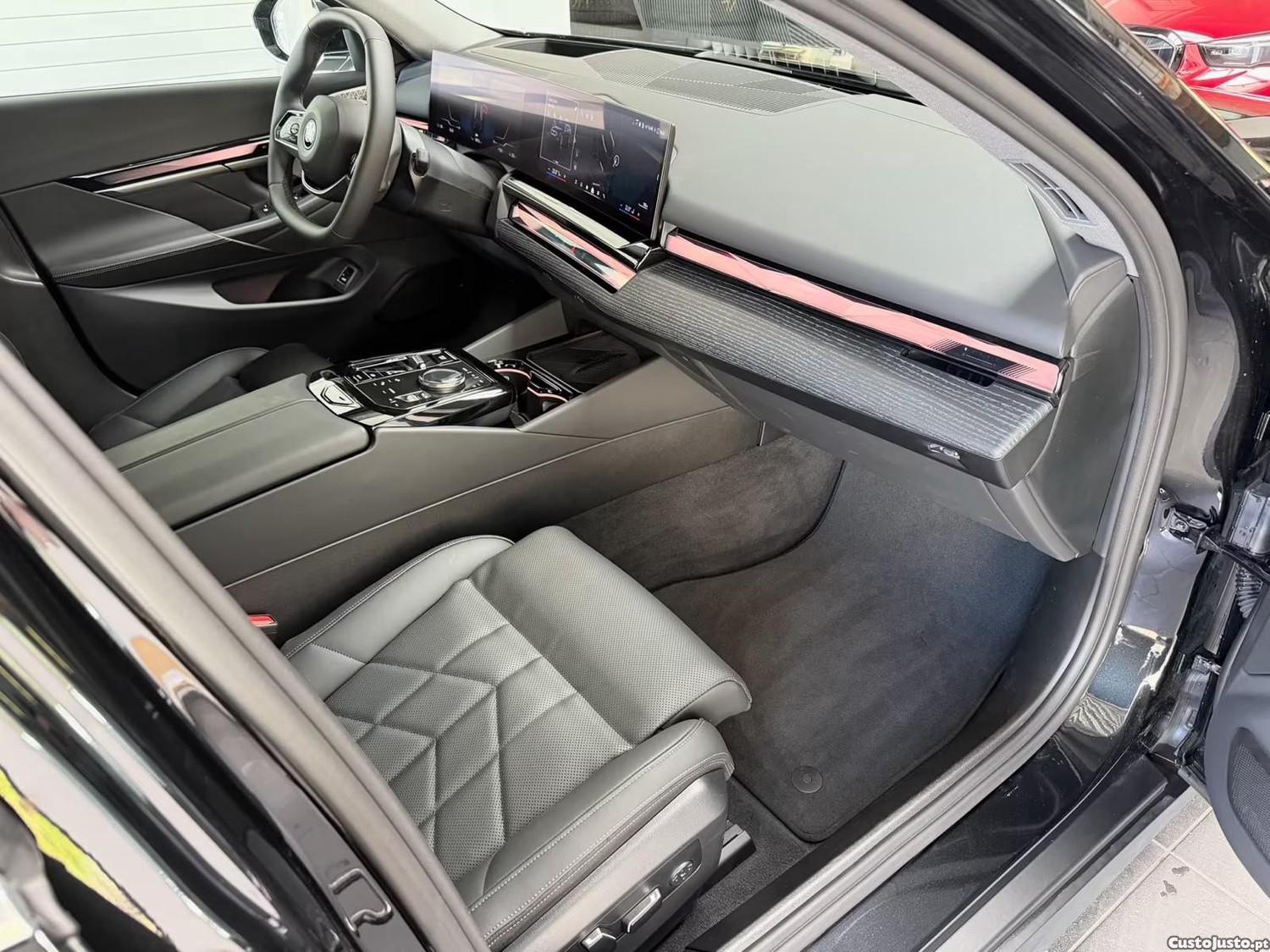 BMW i5 Touring eDrive40 — fotografia 8