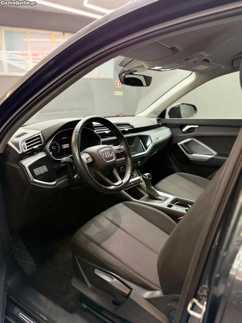 Audi Q3 1.4 tfsie s-line — fotografia 13