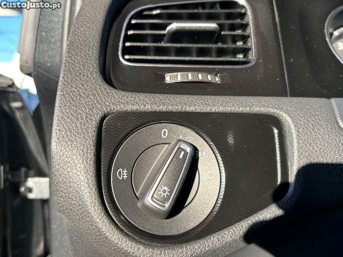 Volkswagen Golf VII GTI — fotografia 3