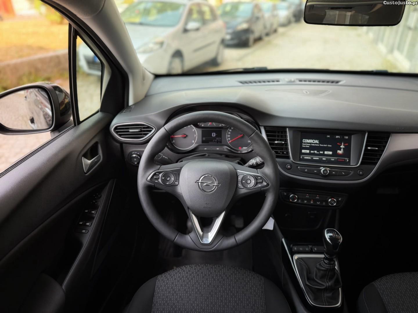 Opel Crossland 1.2 T Elegance — fotografia 6