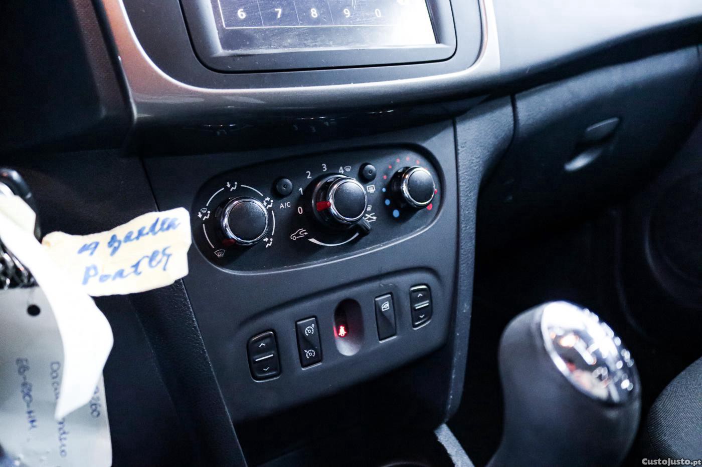 Dacia Sandero Stepway DCI 90 S&S Prestige — fotografia 6