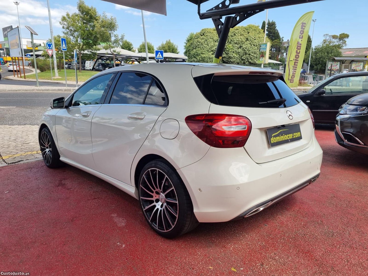 Mercedes-Benz A 180 180 D Line AMG - 16 foto 5