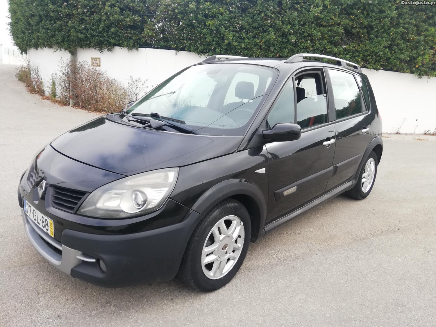 Renault Scénic 1.5 dci conquest — fotografia 3