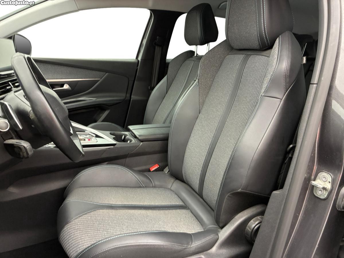 Peugeot 3008 1.6 Hybrid Allure Pack e-EAT8 - 22 foto 3
