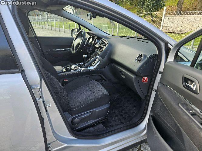 Peugeot 3008 1.6 HDI — fotografia 4