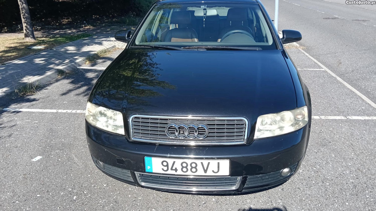 Audi A4 (8E) — fotografia 2