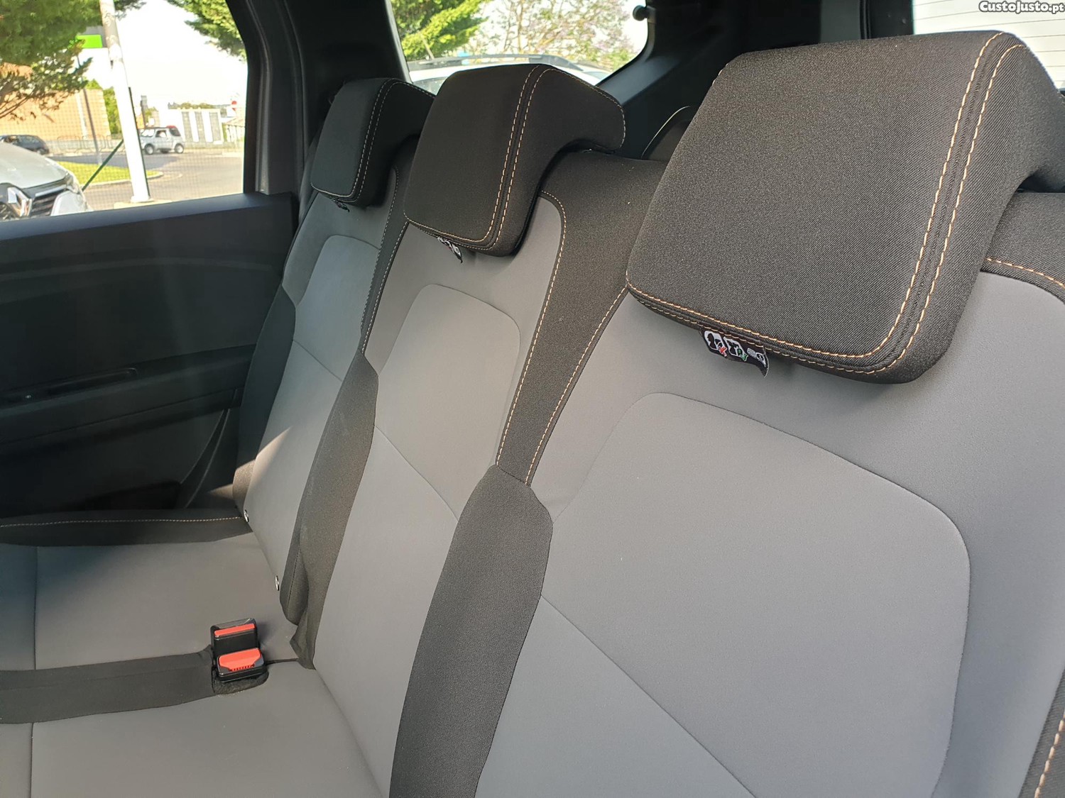 Dacia Jogger 1.0 ECO-G Extreme+ Up&Go 7L Bi-Fuel — fotografia 11