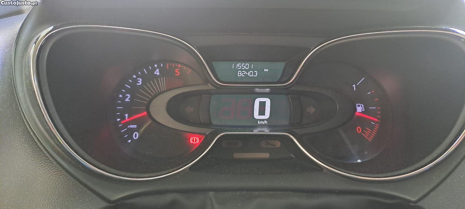 Renault Captur Energy / Eco2 - 17 foto 3