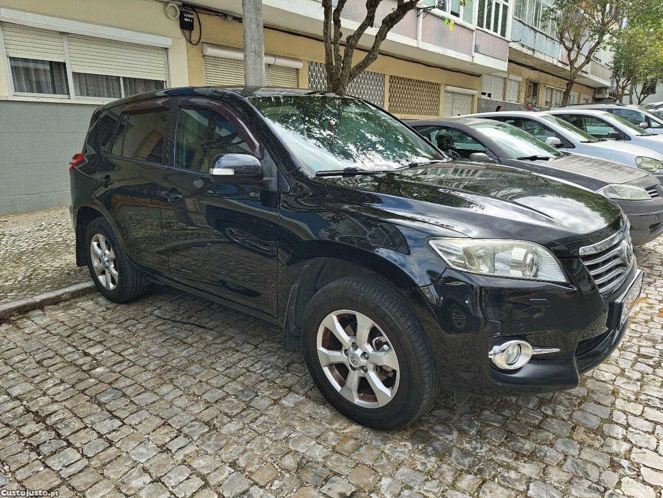 Toyota RAV4 AWD — fotografia 9