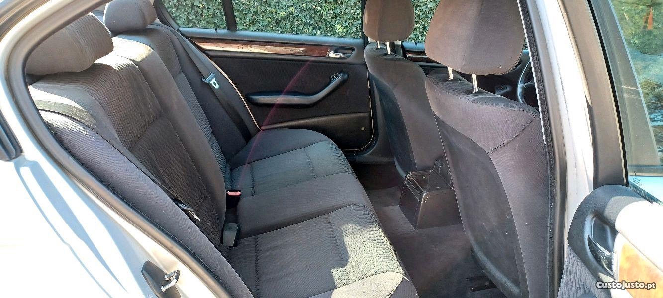 BMW 320 E46 - 136CV — fotografia 2