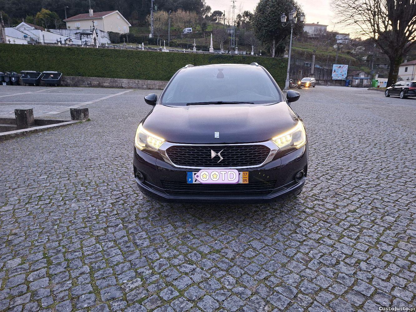 DS 4 4 CROSSBACK 120 Cv com 1245 mil km — fotografia 11