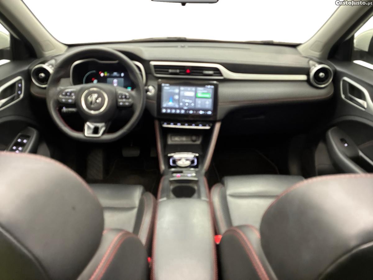 MG ZS 72.6 kWh Luxury - 22 — photo 4