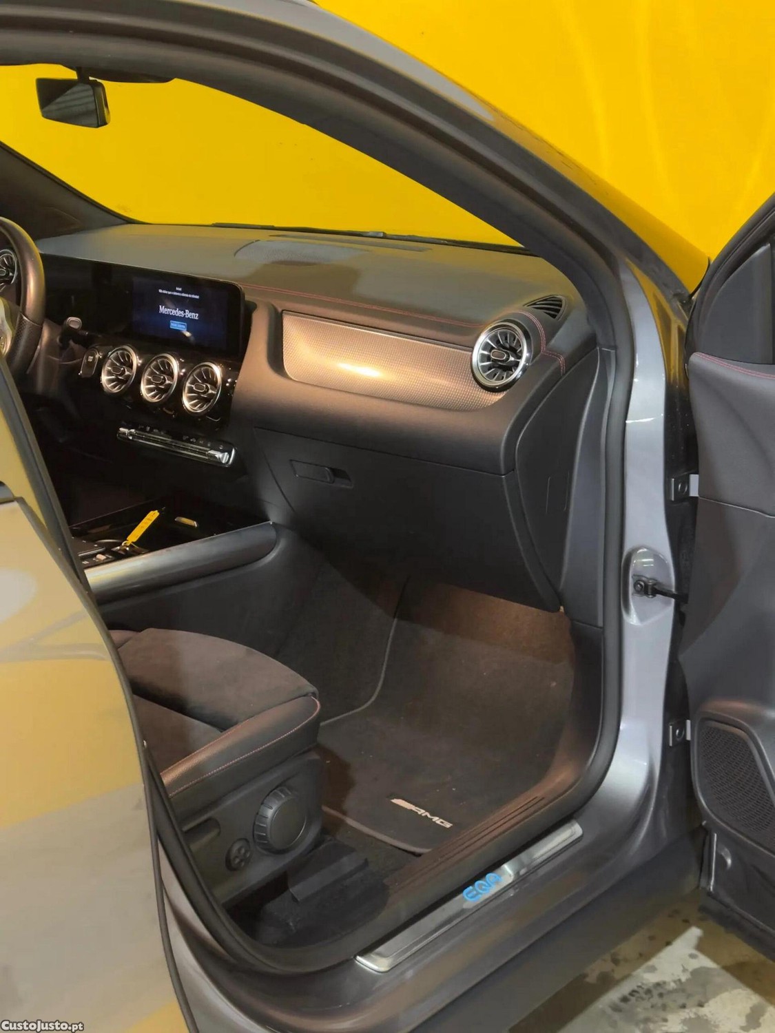 Mercedes-Benz EQA 250 AMG Line — fotografia 9
