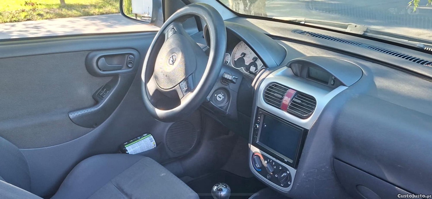 Opel Corsa Van - 03 foto 2