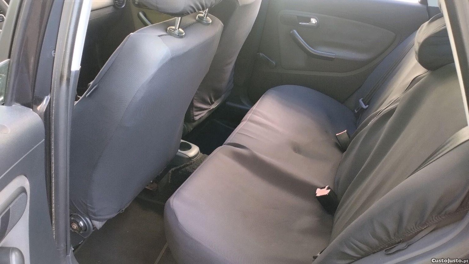 SEAT Ibiza 1.2 — fotografia 4