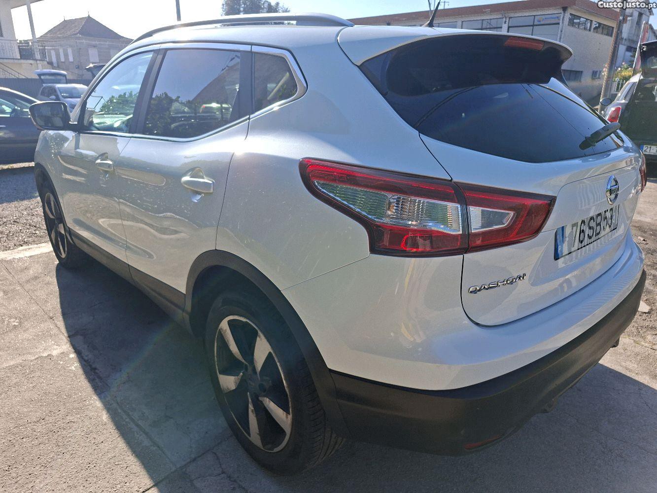 Nissan Qashqai Tecna sport 18 — fotografia 9