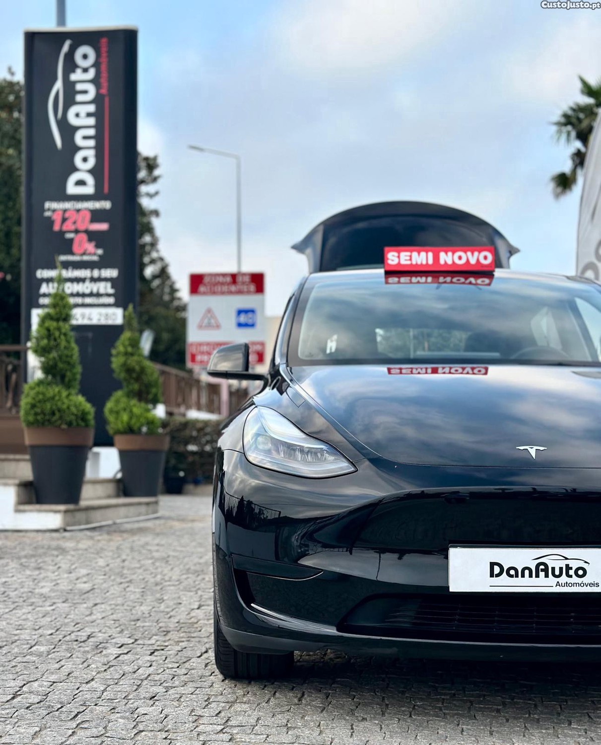 Tesla Model Y Tração Traseira (2023-2025) - 23 — photo 2