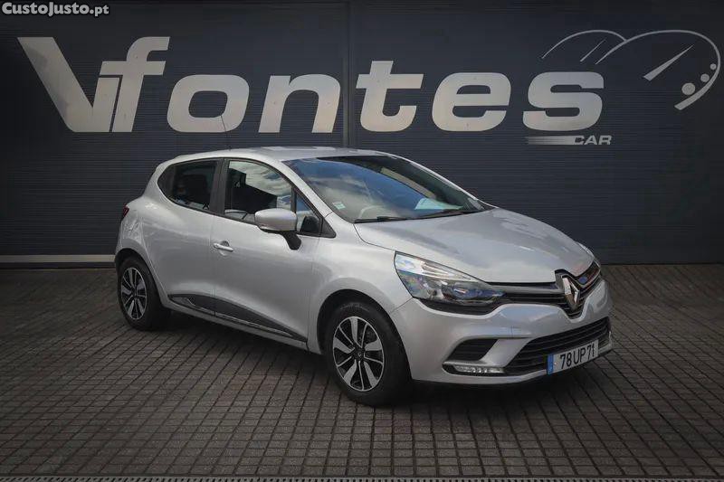 Renault Clio 1.5 dci limited edc - 18