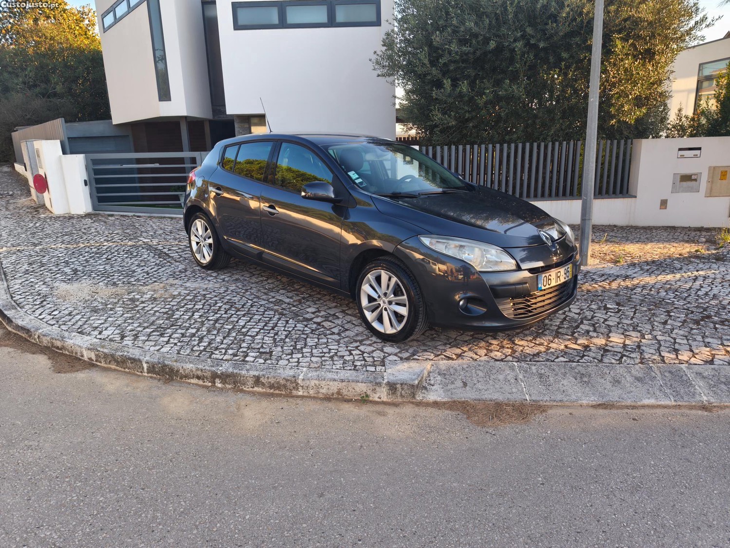 Renault Mégane 1.5dci 2010 — photo 2