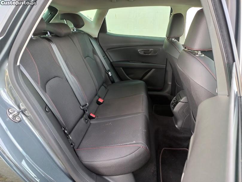 SEAT Leon 2.0 tdi FR look Cupra — fotografia 4