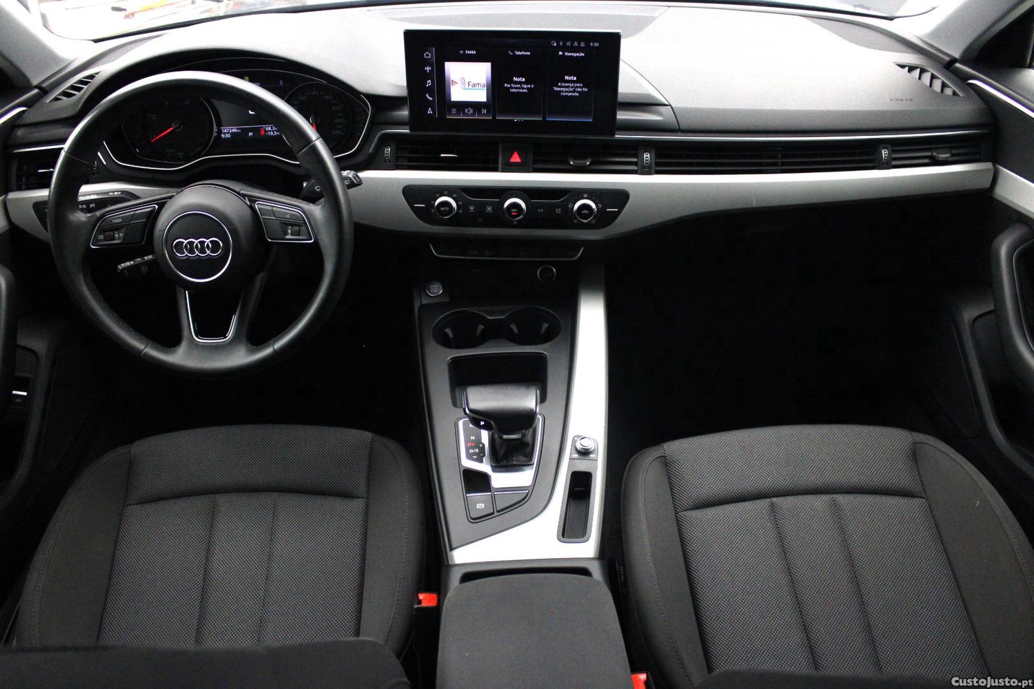 Audi A4 AVANT 30 TDI S-TRONIC — fotografia 35