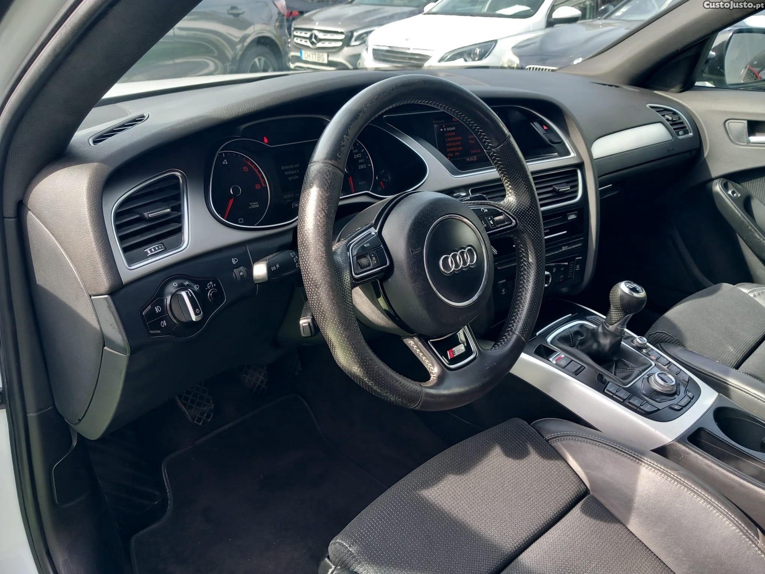 Audi A4 Avant 2.0 TDI Sport — fotografia 14