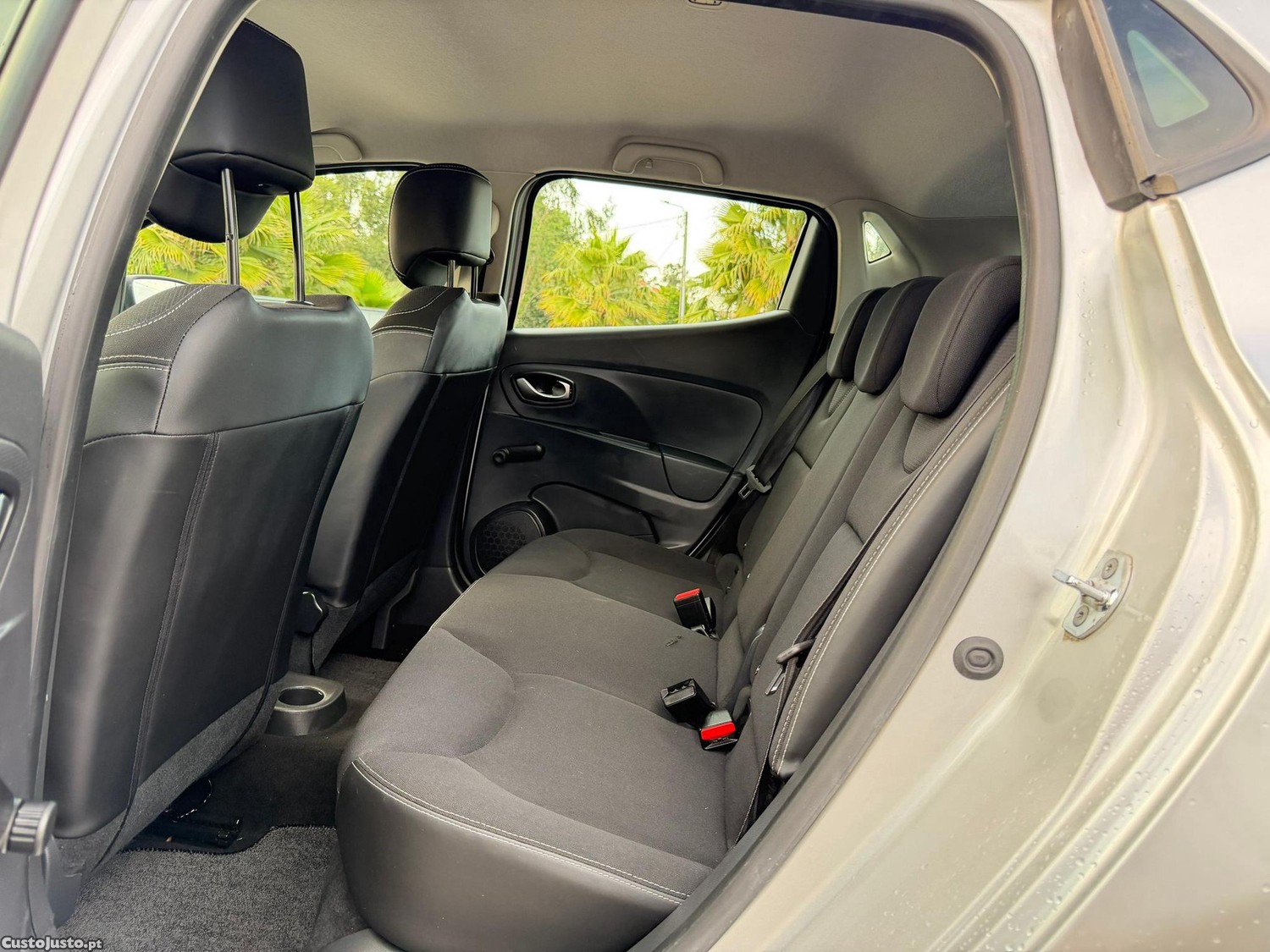Renault Clio 1.5 dCi Dynamique S — fotografia 7