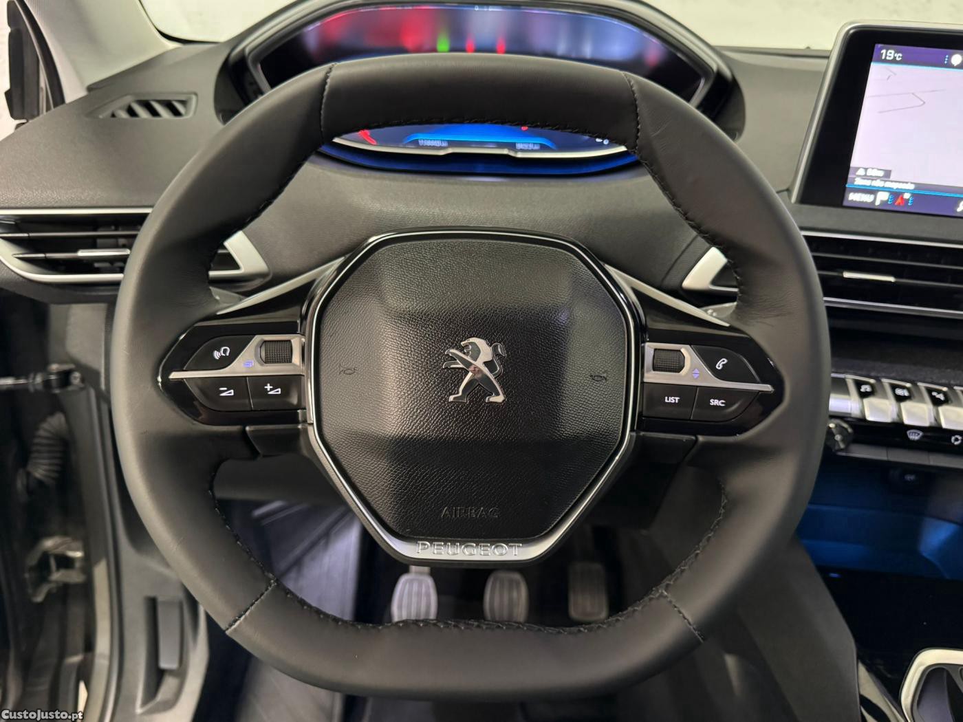 Peugeot 3008 1.5 BlueHDi Active P — fotografia 10