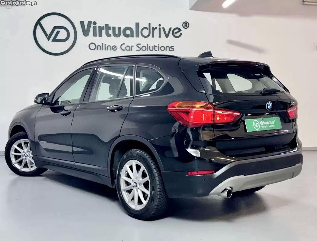 BMW X1 18 d sdrive auto xline — fotografia 11