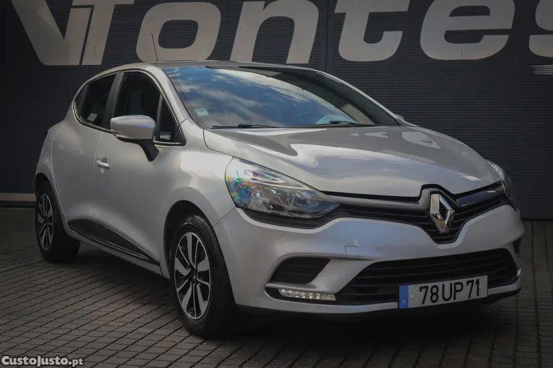 Renault Clio 1.5 dci limited edc - 18 foto 3