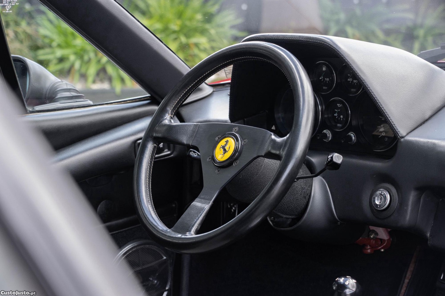 Ferrari 208 GTB Turbo — fotografia 10