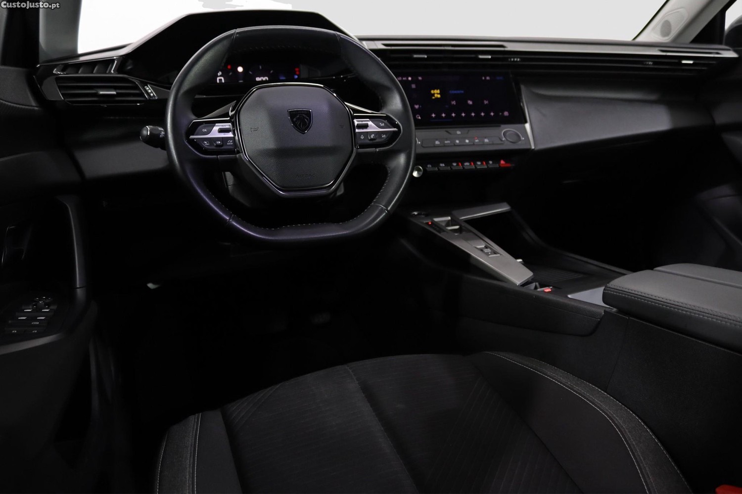 Peugeot 308 SW - 1.2 PureTech S&S EAT8 Active Pack — fotografia 13