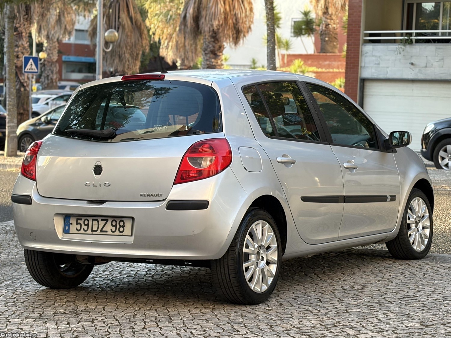 Renault Clio Clio 3 1.5dci — photo 4