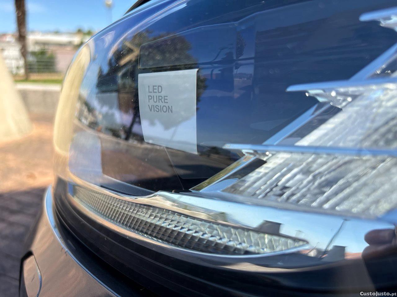 Renault Grand Scénic 1.5 dci Bose Edition — fotografia 11