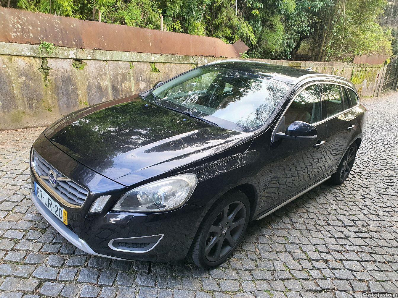 Volvo V60 D3 2.0 5 Cilindros — fotografia 11