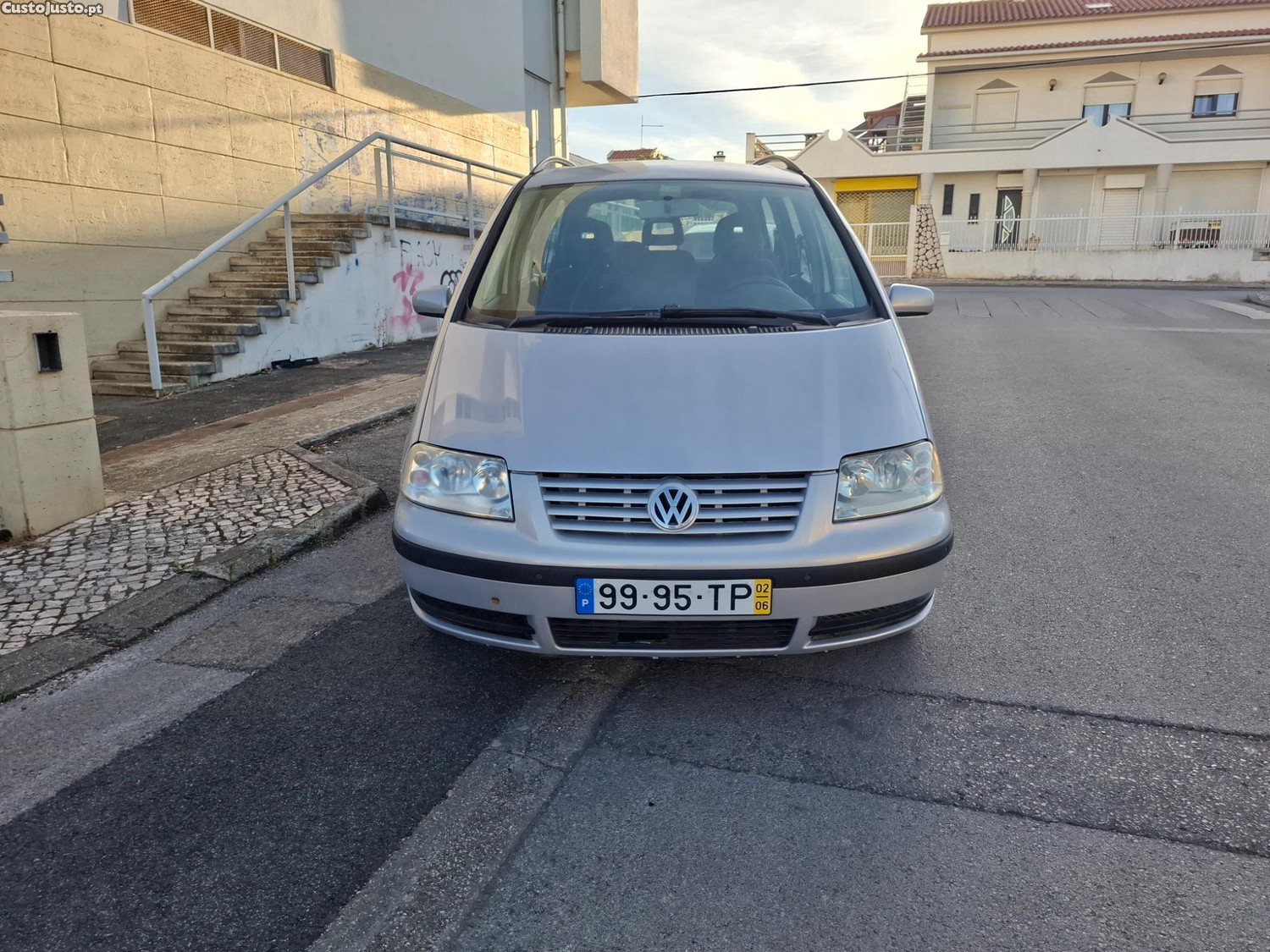 VW Sharan 1.9Tdi — photo 2