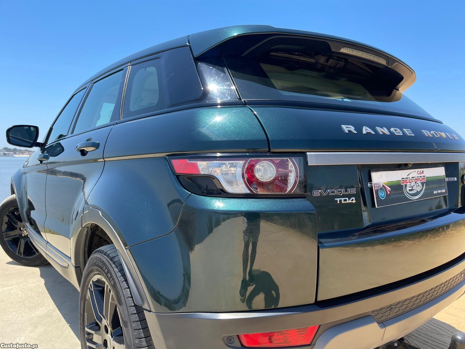 Land Rover Evoque 2.2 TD4 Dynamic Auto — fotografia 12