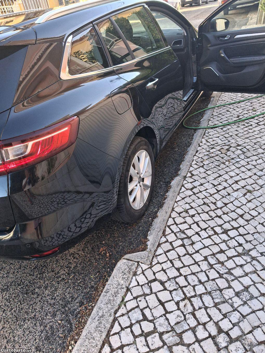 Renault Mégane full extras — photo 4